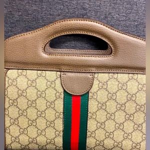 Gucci purse for sale